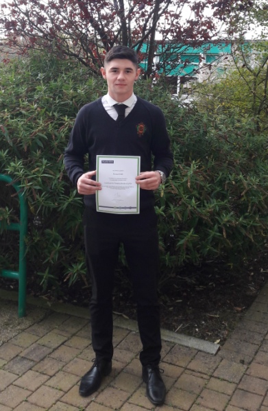 Tiernan Duffy with his award